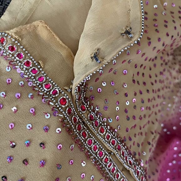 New 3 pc Lehenga, with blouse and Saree. 001 - Picture 9 of 10